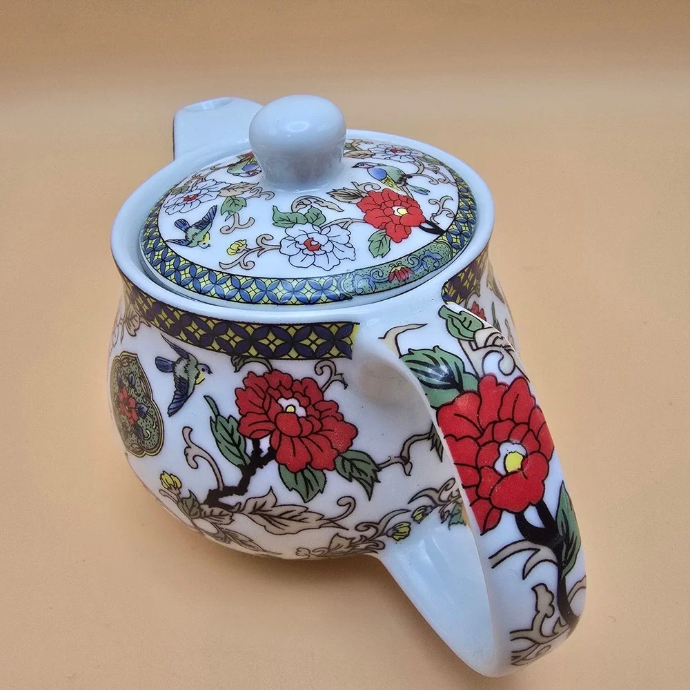 N/A tea set